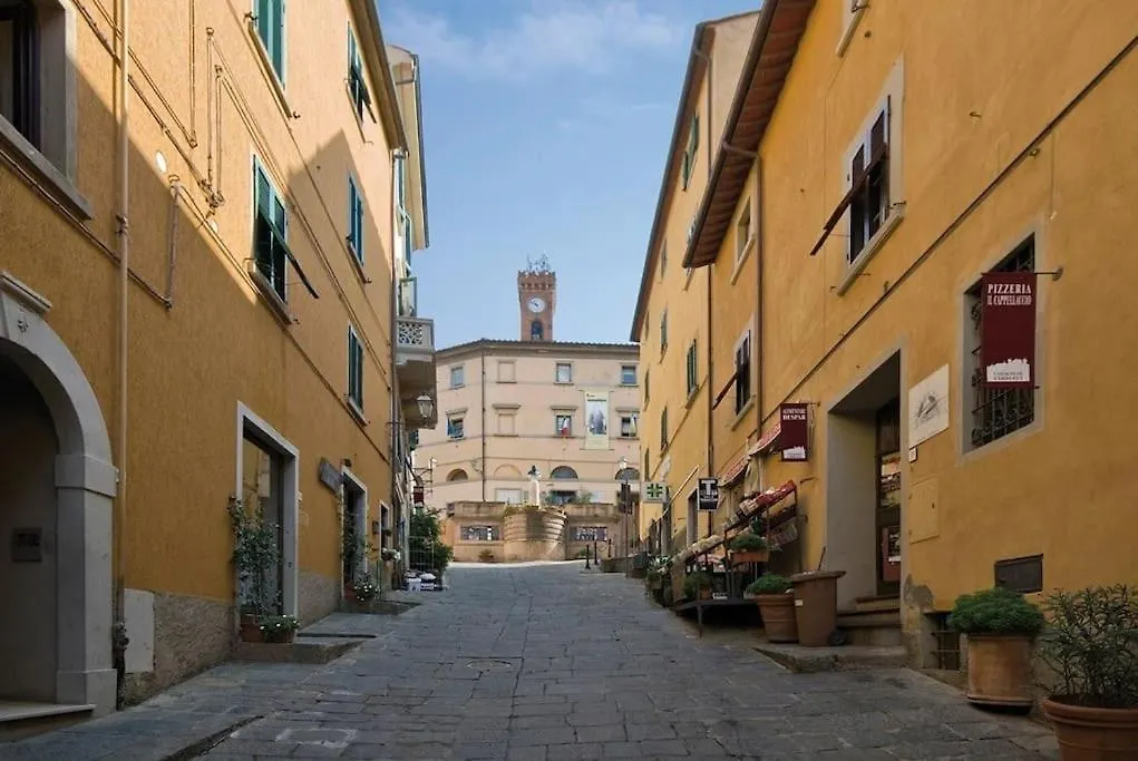 C'Era Una Volta Castagneto Carducci Italy